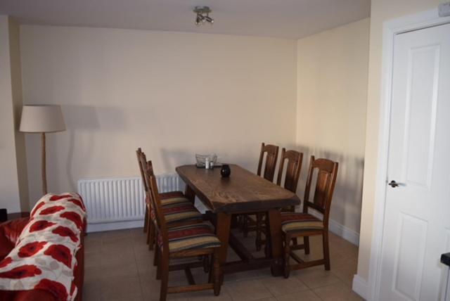 46 West Strand Avenue Portrush Extérieur photo