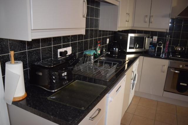 46 West Strand Avenue Portrush Extérieur photo